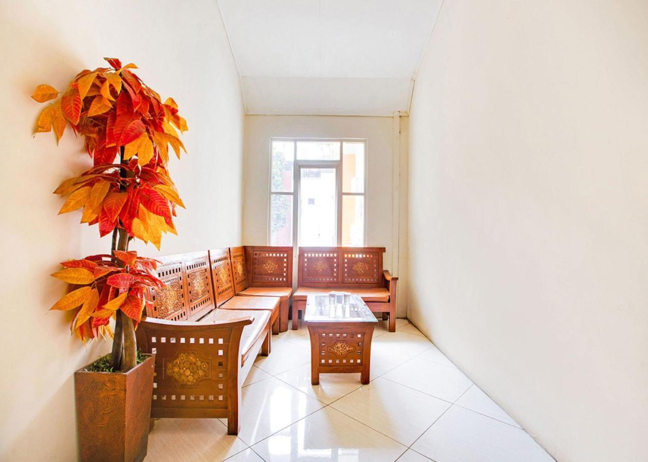 Oyo 2554 Hotel Arimbi Lama Dewi Sartika Bandung Ngoại thất bức ảnh