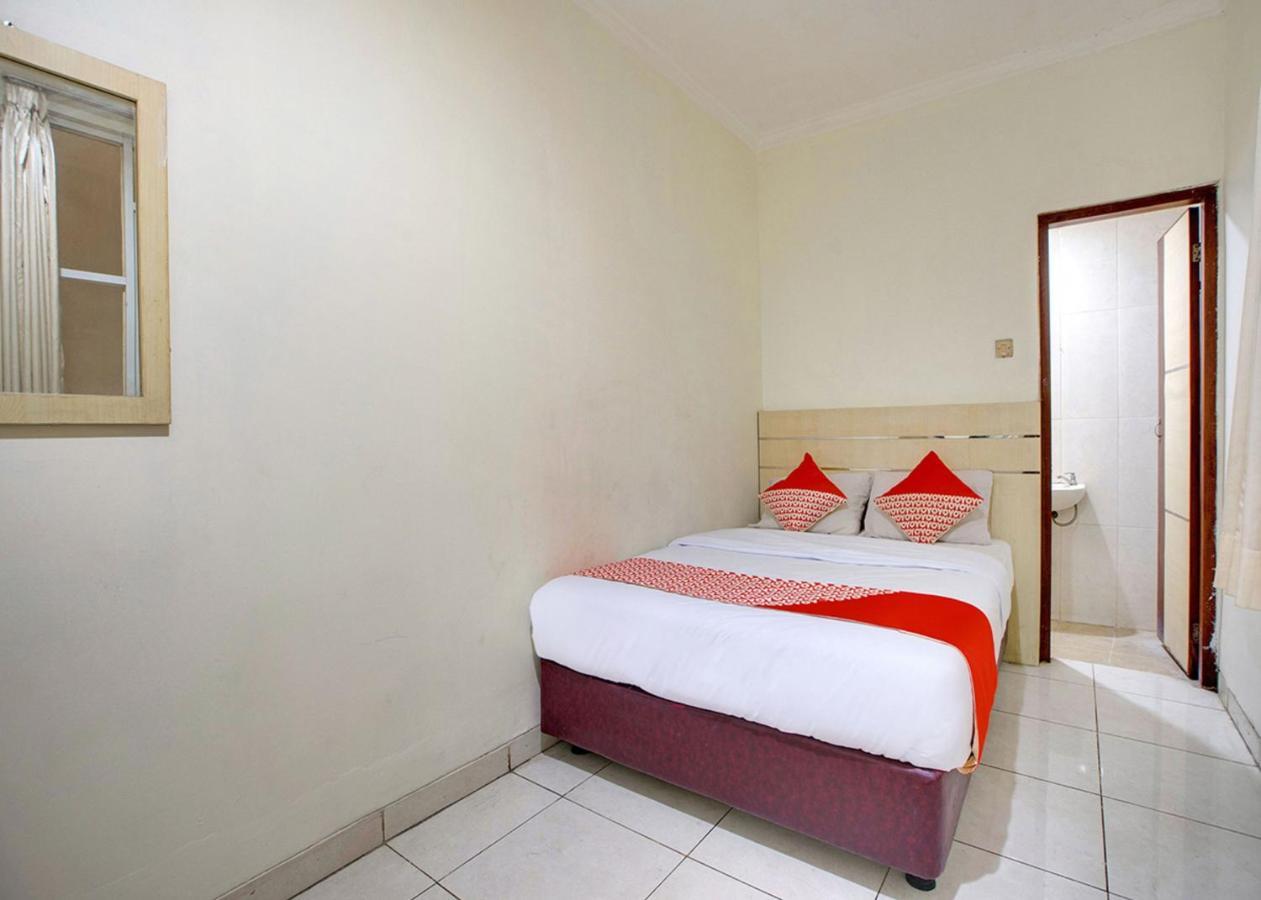 Oyo 2554 Hotel Arimbi Lama Dewi Sartika Bandung Ngoại thất bức ảnh