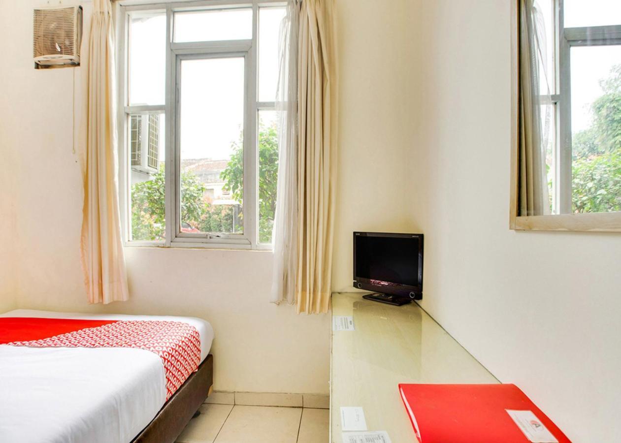 Oyo 2554 Hotel Arimbi Lama Dewi Sartika Bandung Ngoại thất bức ảnh